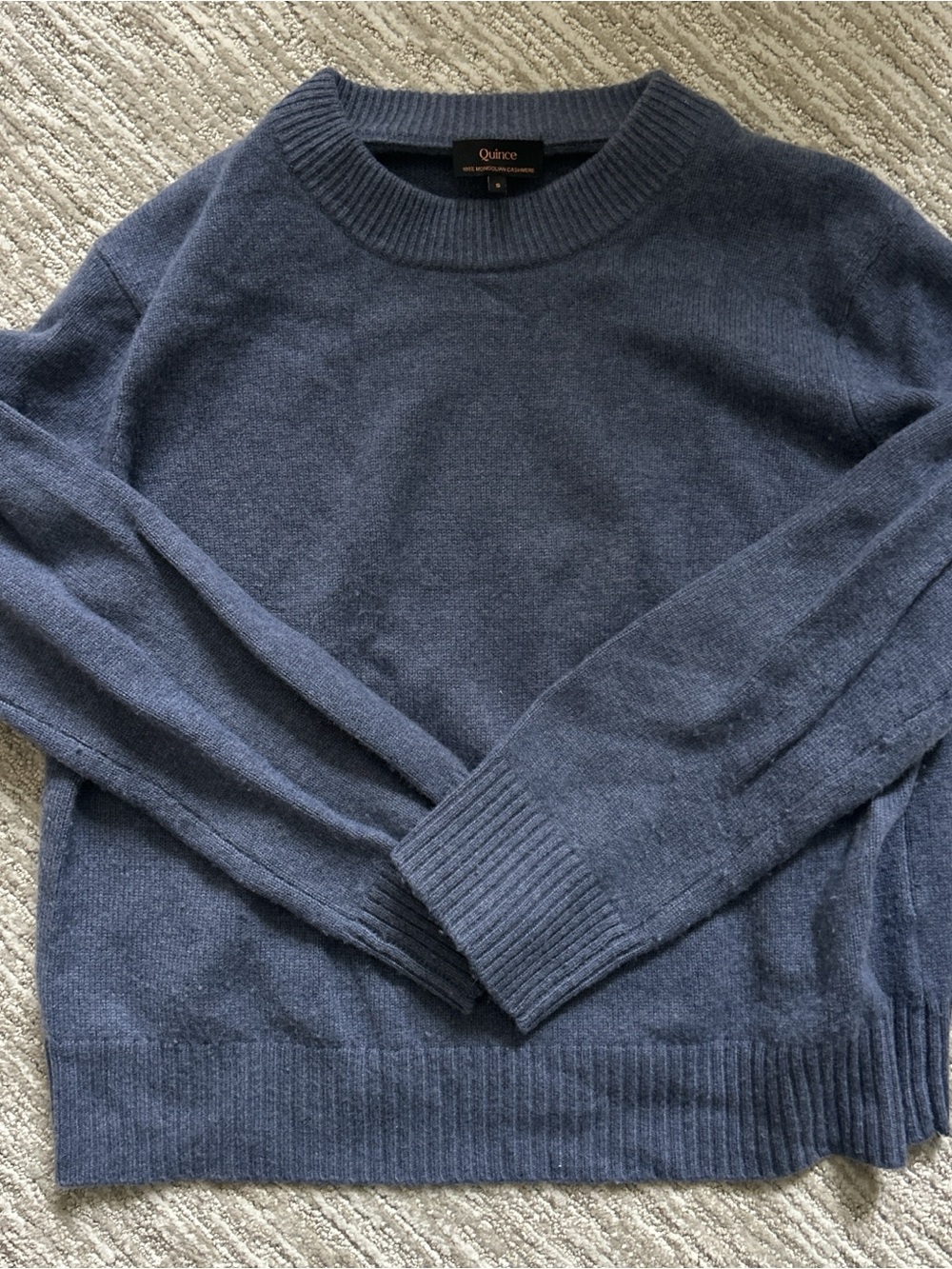 Quince Mongolian Cashmere crewneck sweater in Lavender